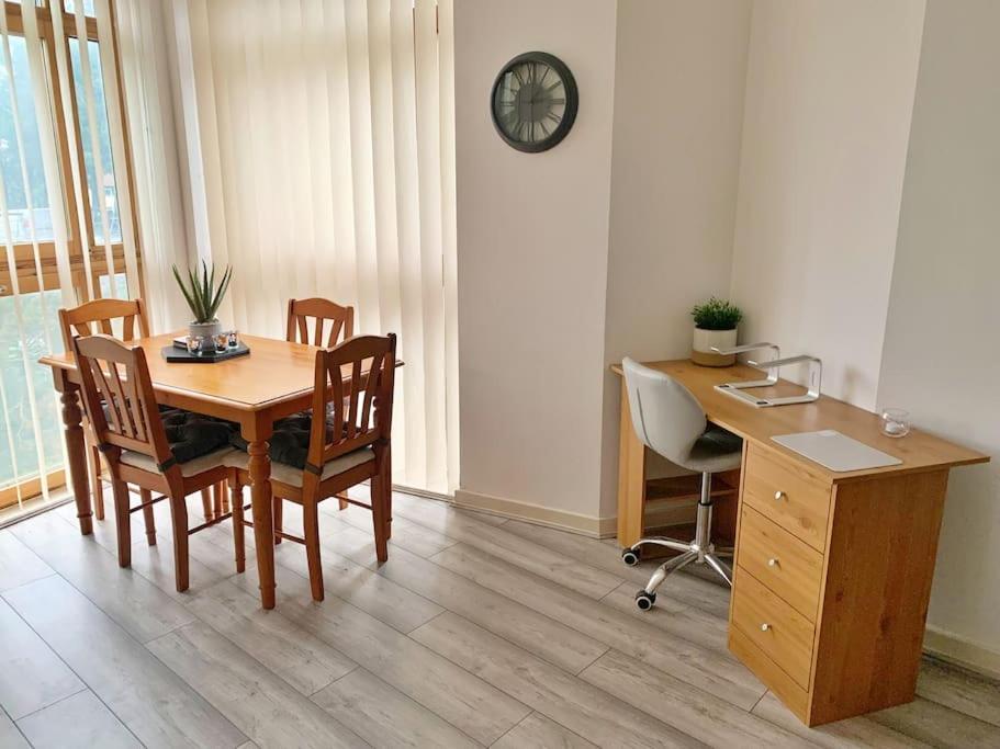 Two Bedroom In Appartamento Bournemouth